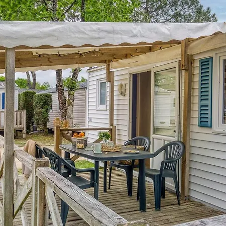 Camping Le Grand Paris *